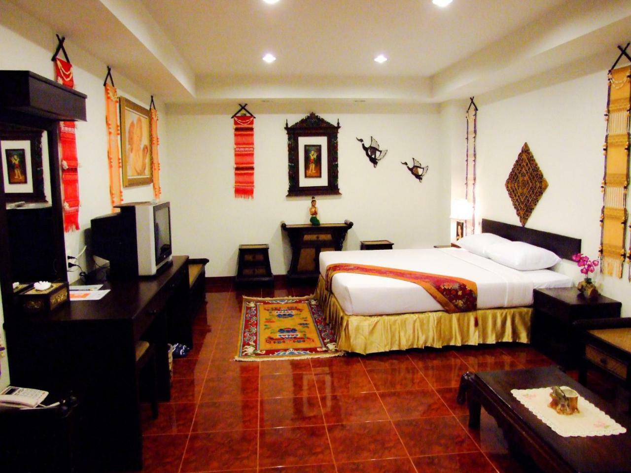 Win Place Hotel Chiang Mai Luaran gambar