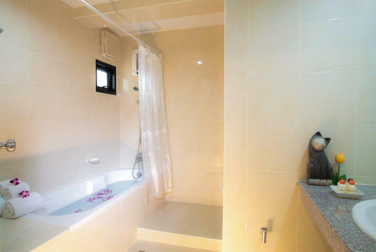 Win Place Hotel Chiang Mai Luaran gambar