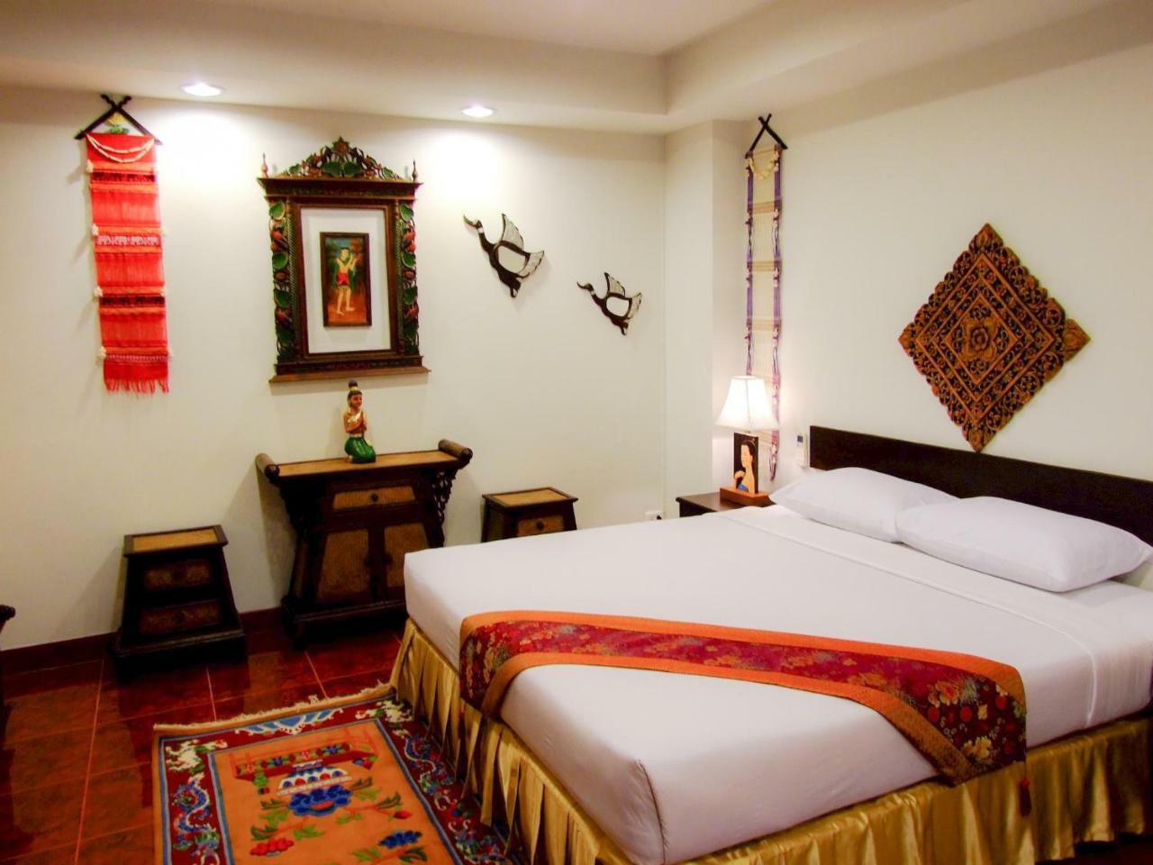 Win Place Hotel Chiang Mai Luaran gambar